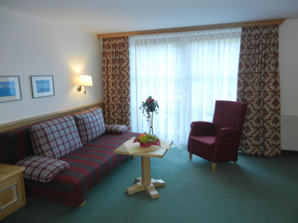 Hotel Am Kofel - Gesundheitszentrum Oberammergau Phòng bức ảnh