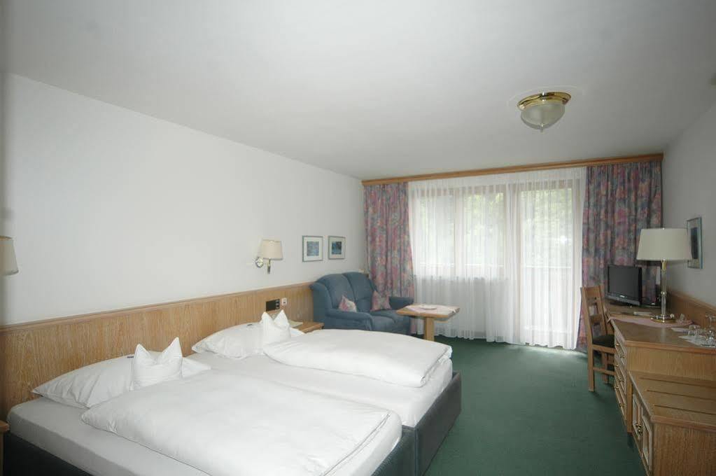 Hotel Am Kofel - Gesundheitszentrum Oberammergau Ngoại thất bức ảnh